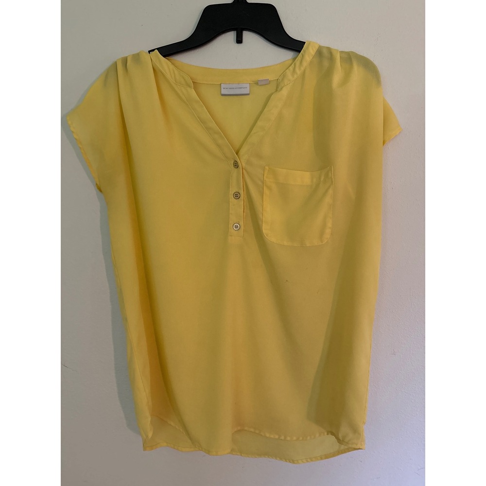 New York & Company Blouse Womens Small Yellow Excellent Henley V-Neck Pocket